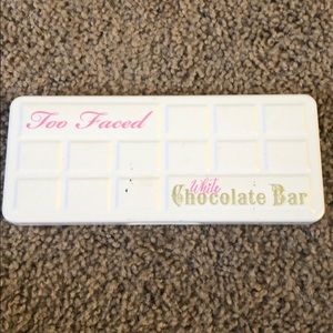 Too faced white chocolate palette